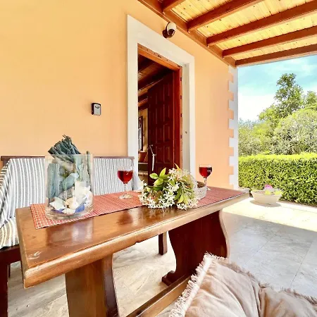 Renas Maisonette Unit 2 Near By Dadovillas Daire Roda (Corfu)