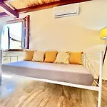 Renas Maisonette Unit 2 Near By Dadovillas 公寓 罗达