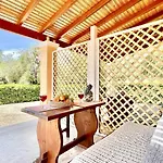 公寓 Renas Maisonette Unit 2 Near By Dadovillas